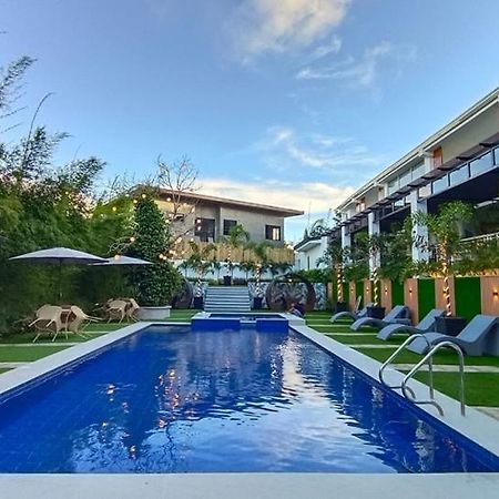 Casa La Silvinas Hotel & Event Resort Tagaytay City Extérieur photo