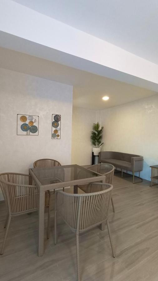 Casa La Silvinas Hotel & Event Resort Tagaytay City Extérieur photo