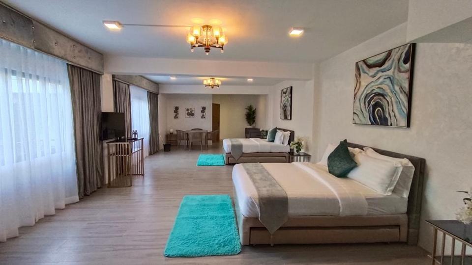 Casa La Silvinas Hotel & Event Resort Tagaytay City Extérieur photo