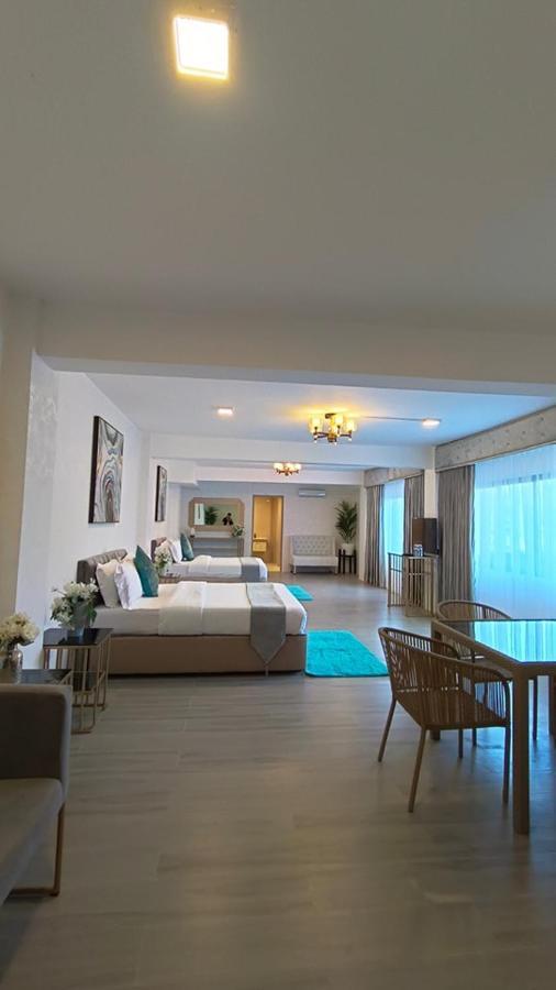 Casa La Silvinas Hotel & Event Resort Tagaytay City Extérieur photo